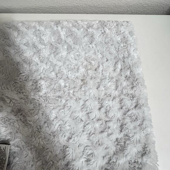 My Blankee White Rosette Swirl Baby Blanket Satin Trim Security Blanket Lovey - Picture 11 of 16